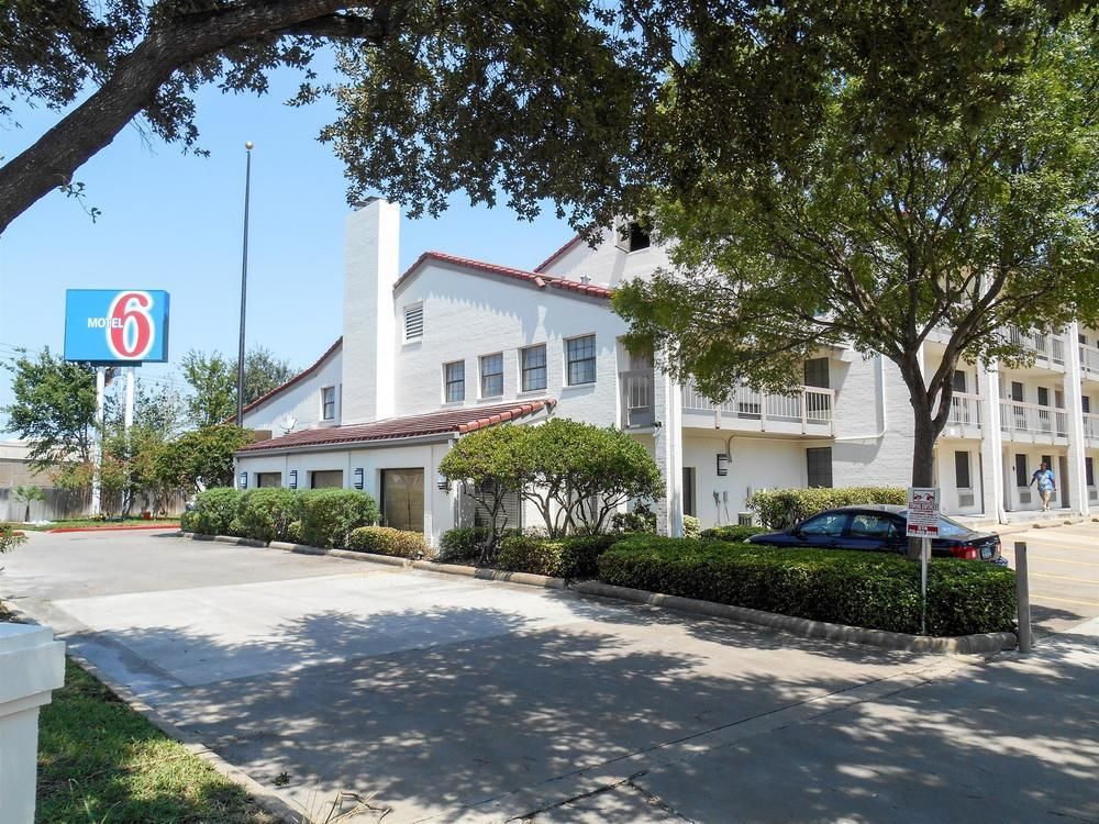 Motel 6 Houston Medical Center - Reliant Park Eksteriør billede