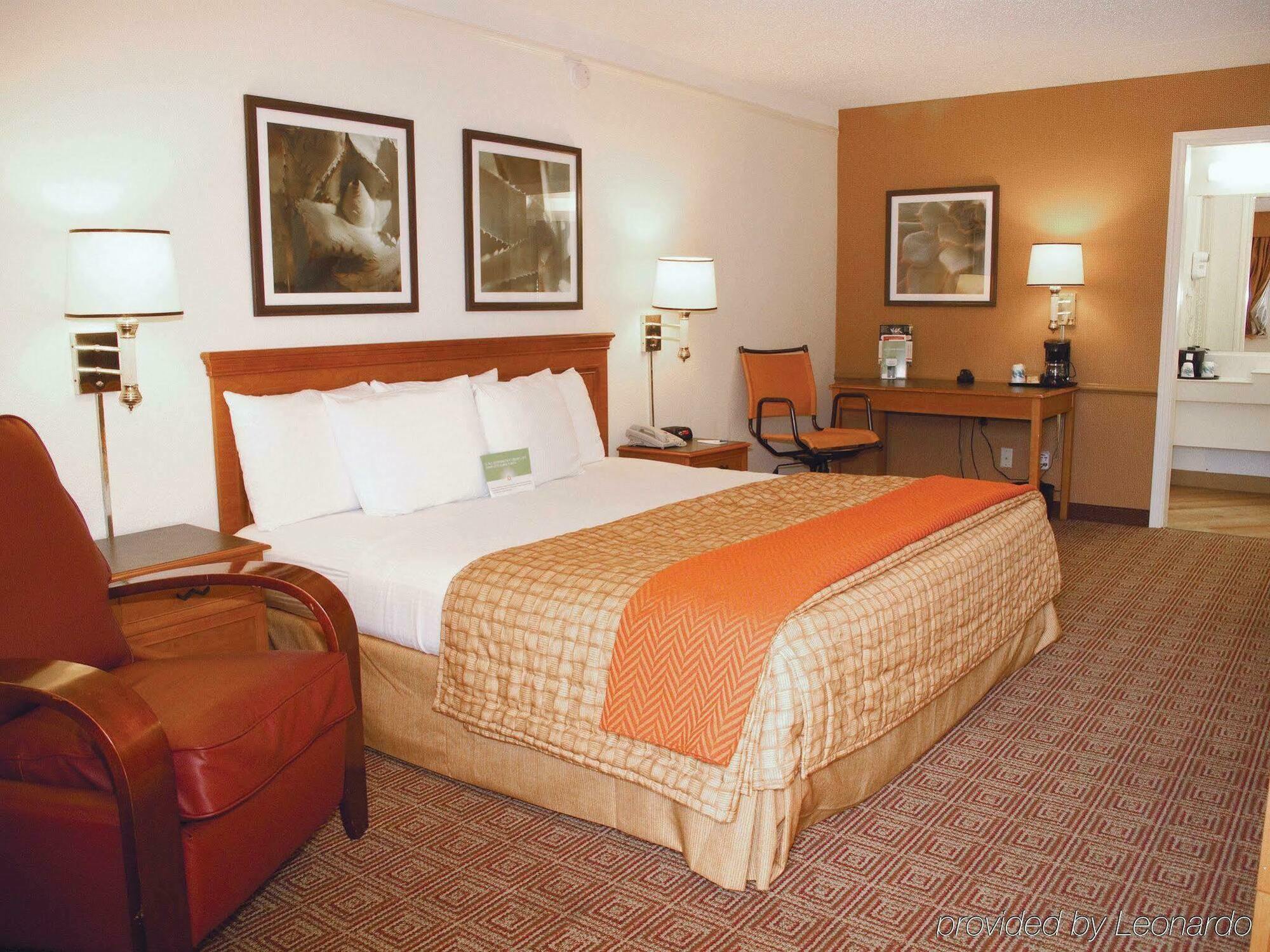 Motel 6 Houston Medical Center - Reliant Park Eksteriør billede
